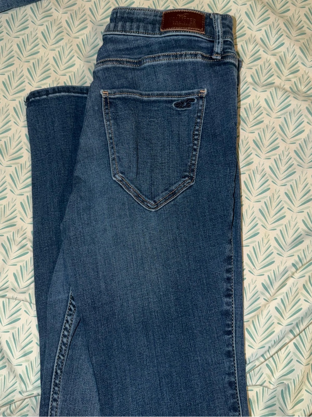 Hollister Women's Skinny Jeans in Classic Blue Denim